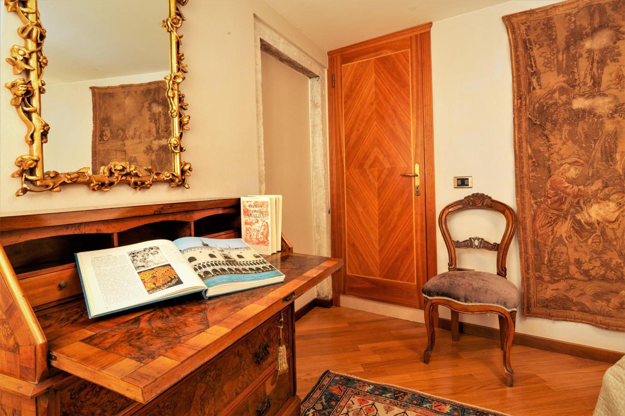 Allegretto Venice